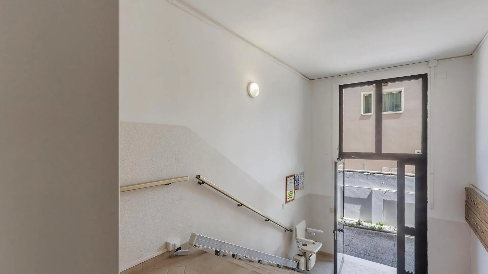 Apartamento Lido Degli Estensi Flat Con Balcone E Parcheggio! Italia